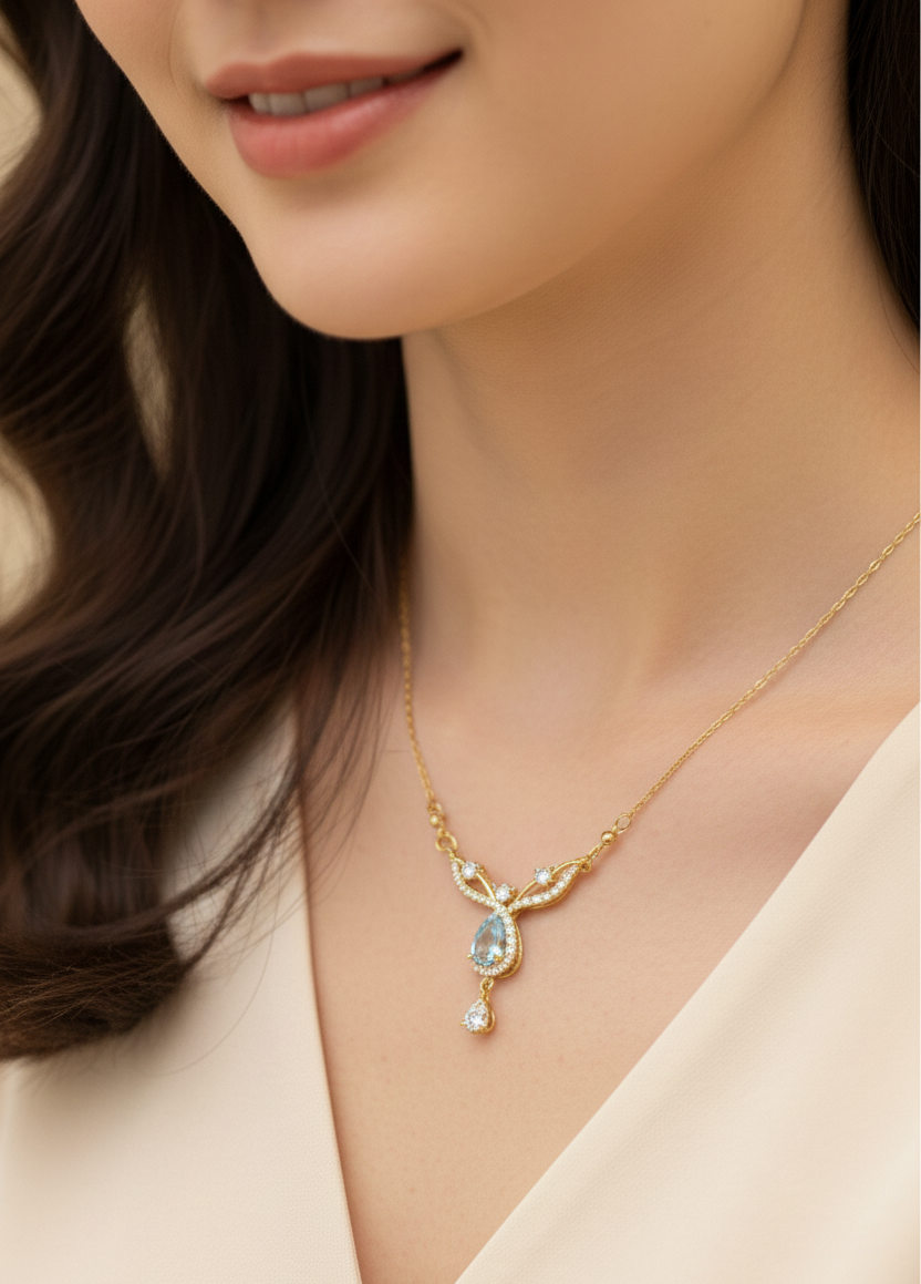 Dokia pendant - Elegant Gold-Plated Teardrop Pendant